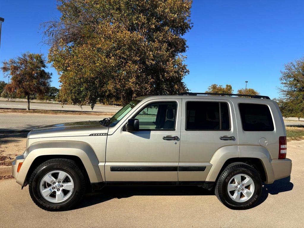 used 2010 Jeep Liberty car, priced at $11,900