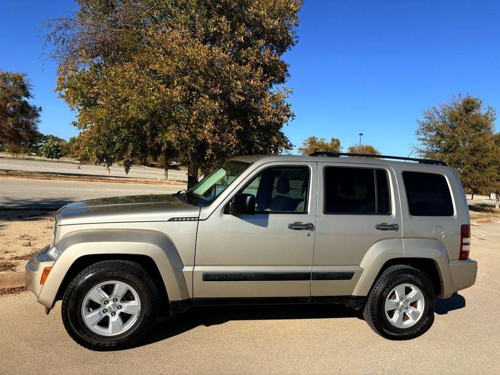 used 2010 Jeep Liberty car, priced at $11,900