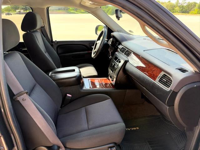 used 2011 GMC Yukon car, priced at $17,500