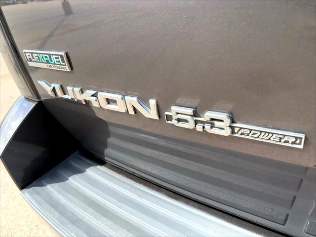 used 2011 GMC Yukon car, priced at $17,500
