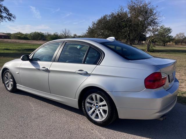 used 2006 BMW 325 car, priced at $10,900