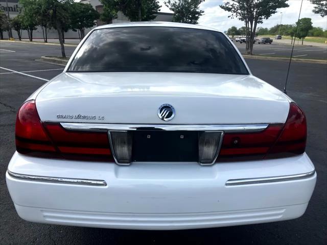 used 2005 Mercury Grand Marquis car, priced at $11,800
