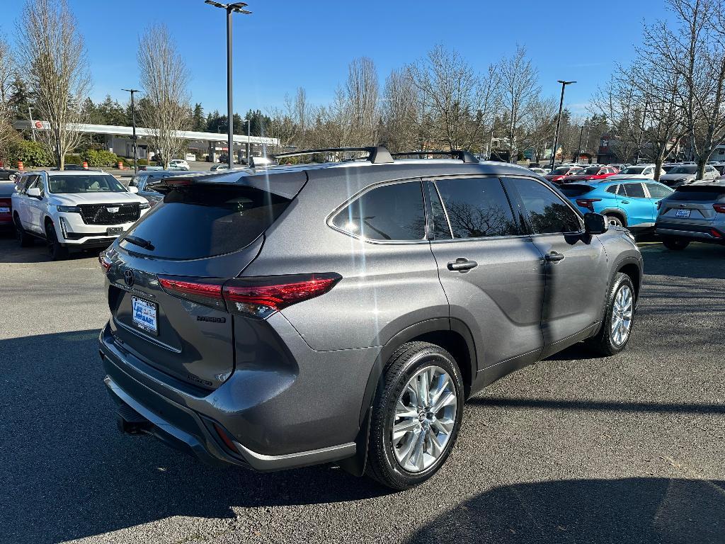 used 2023 Toyota Highlander Hybrid car, priced at $47,849