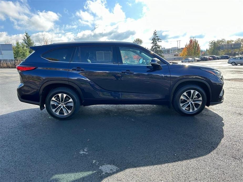 used 2021 Toyota Highlander car, priced at $34,995