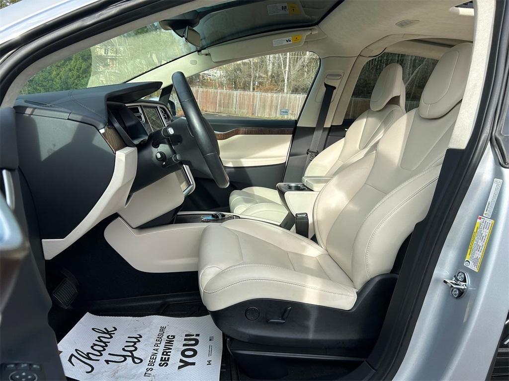 used 2018 Tesla Model X car, priced at $31,995