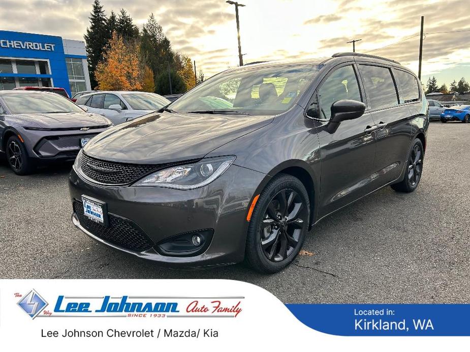 used 2018 Chrysler Pacifica car, priced at $21,994