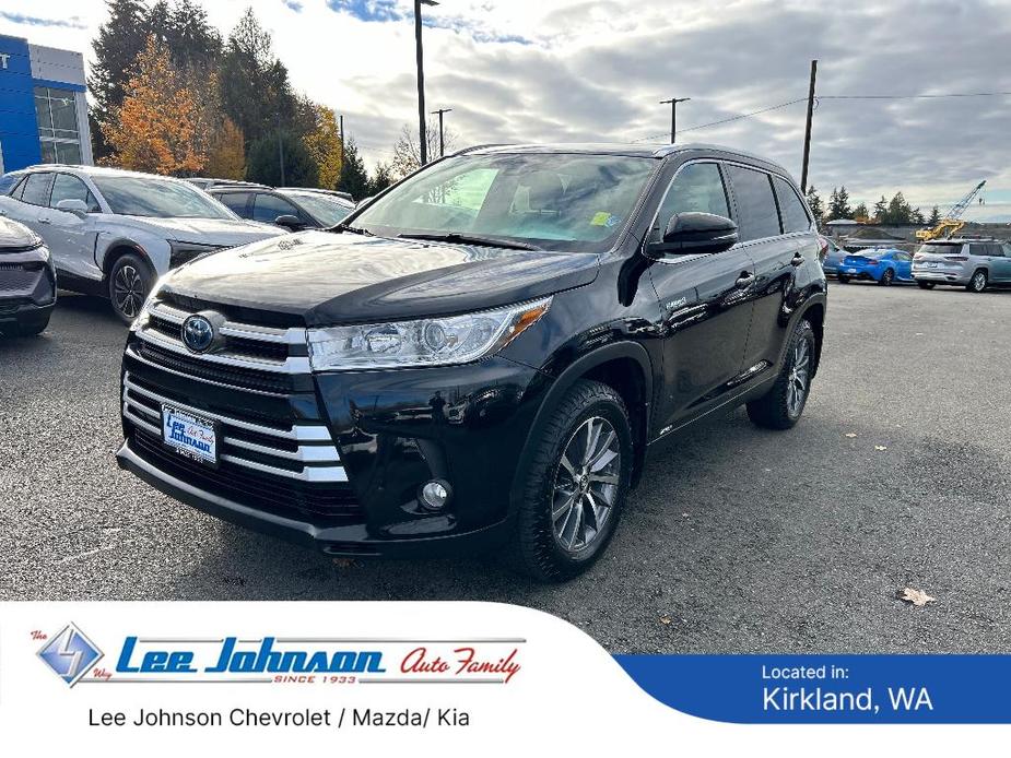 used 2019 Toyota Highlander Hybrid car, priced at $34,750