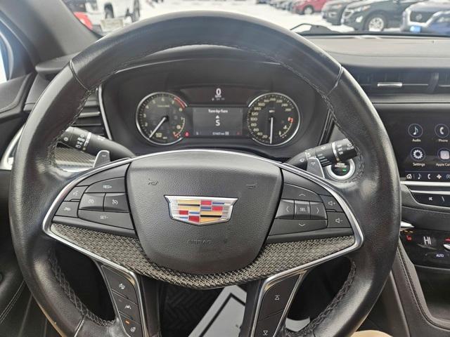 used 2021 Cadillac XT5 car, priced at $29,000