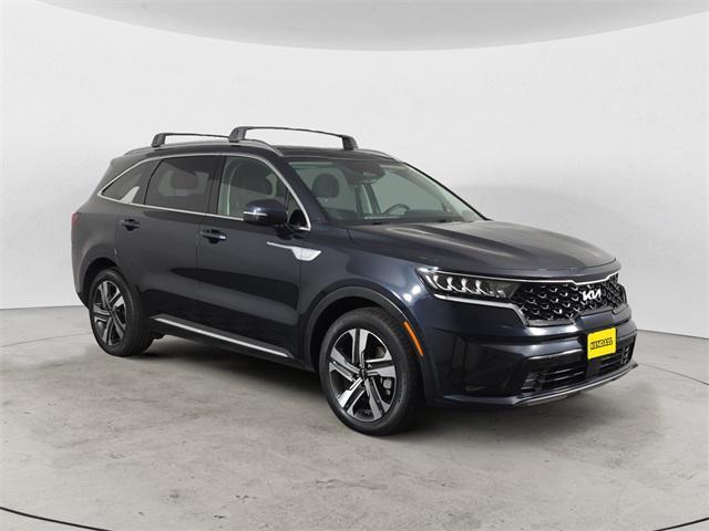 used 2022 Kia Sorento Hybrid car, priced at $29,996