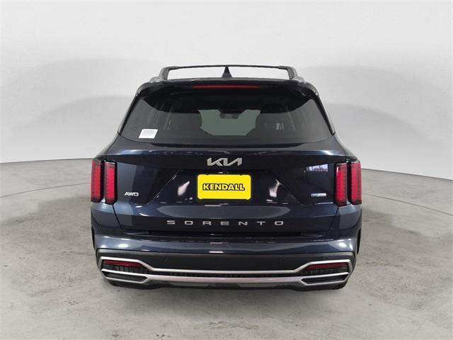 used 2022 Kia Sorento Hybrid car, priced at $29,996