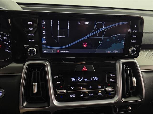 used 2022 Kia Sorento Hybrid car, priced at $29,996