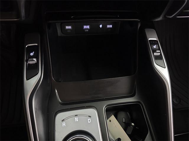 used 2022 Kia Sorento Hybrid car, priced at $29,996