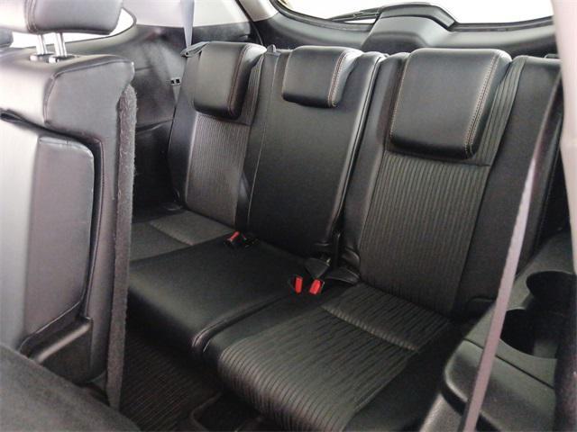 used 2016 Toyota Highlander car, priced at $21,996