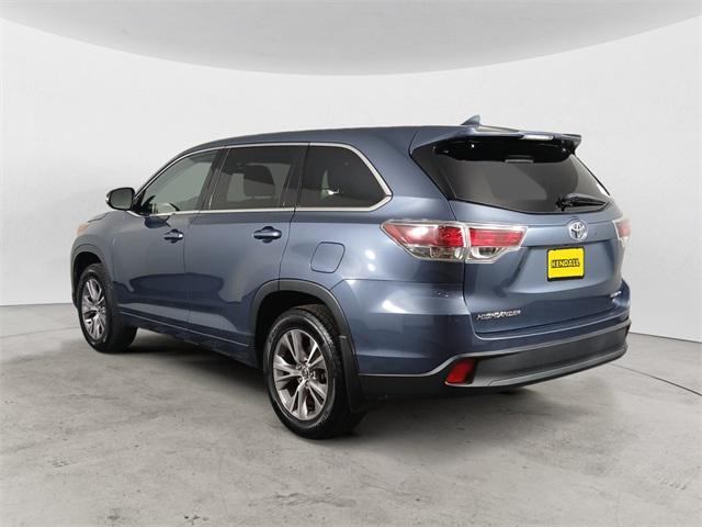 used 2016 Toyota Highlander car, priced at $21,996