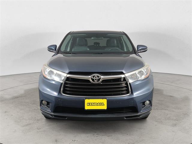 used 2016 Toyota Highlander car, priced at $21,996