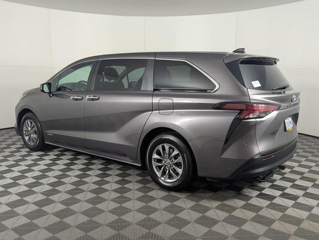 used 2021 Toyota Sienna car, priced at $39,988