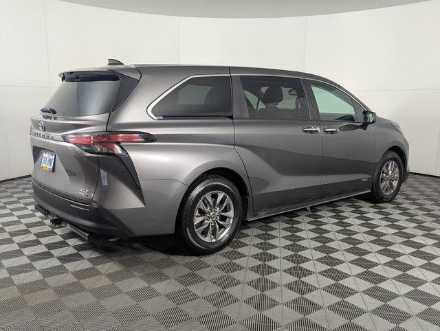 used 2021 Toyota Sienna car, priced at $39,988