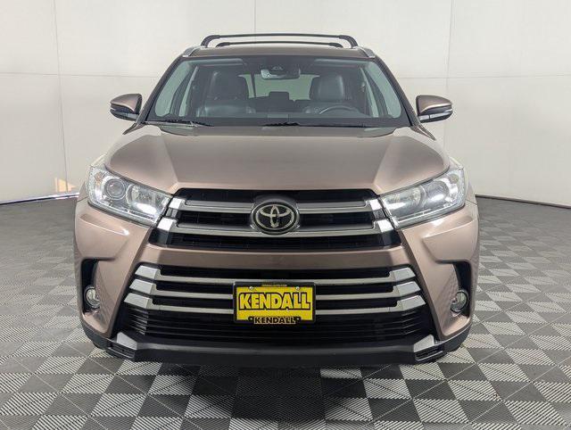 used 2017 Toyota Highlander car, priced at $22,996