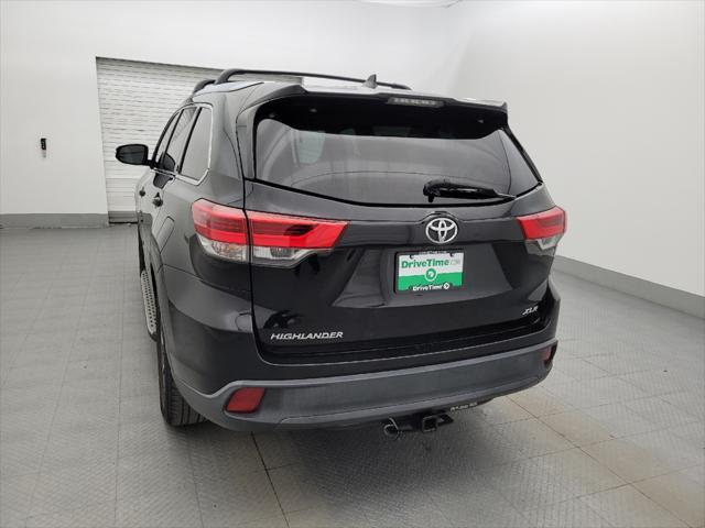 used 2019 Toyota Highlander car, priced at $23,495