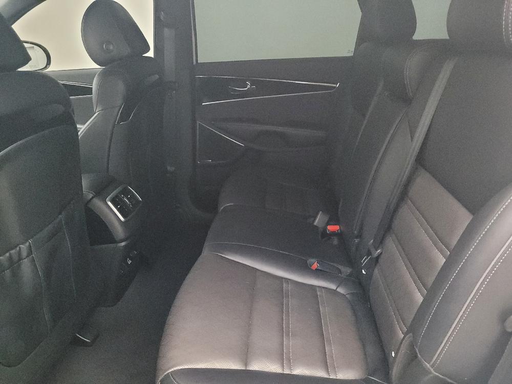 used 2019 Kia Sorento car, priced at $29,395