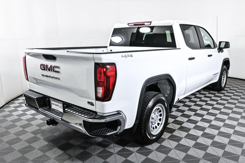 new 2024 GMC Sierra 1500 car, priced at $41,980