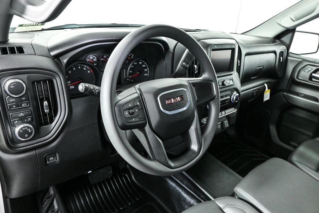 new 2024 GMC Sierra 1500 car, priced at $41,980