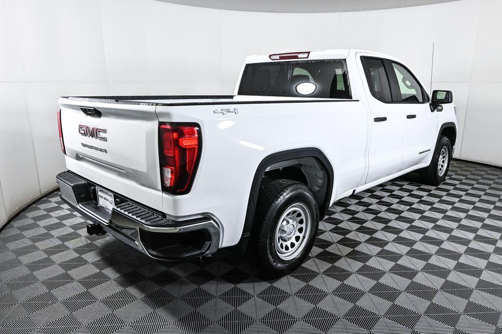 new 2025 GMC Sierra 1500 car, priced at $45,280