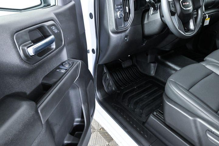 new 2025 GMC Sierra 1500 car, priced at $36,655