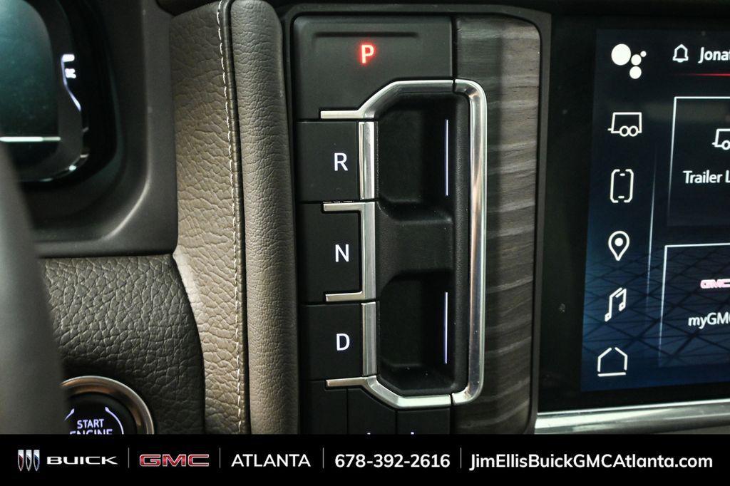 used 2022 GMC Yukon car, priced at $62,769