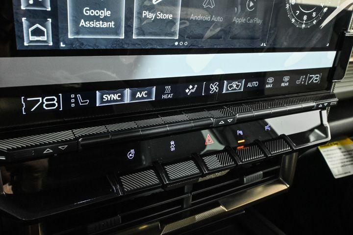 new 2025 GMC HUMMER EV SUV car, priced at $102,915