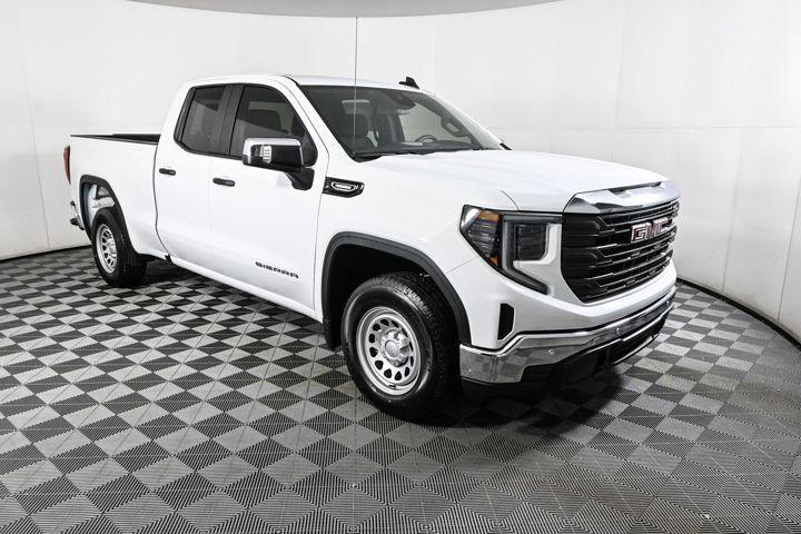 new 2025 GMC Sierra 1500 car, priced at $36,495