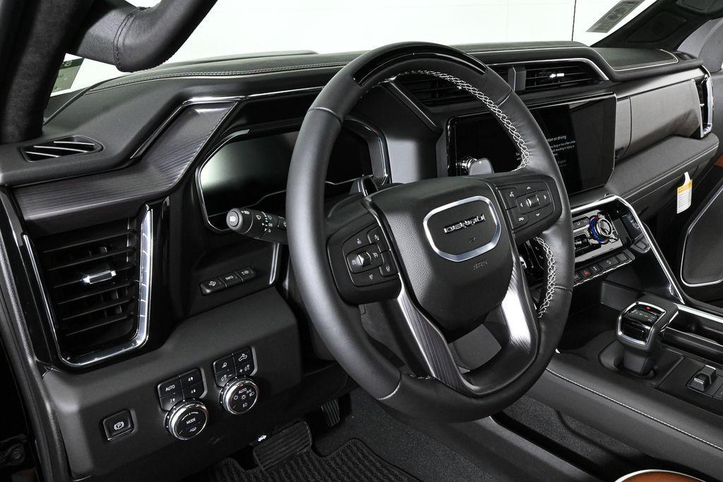 new 2025 GMC Sierra 1500 car, priced at $77,884