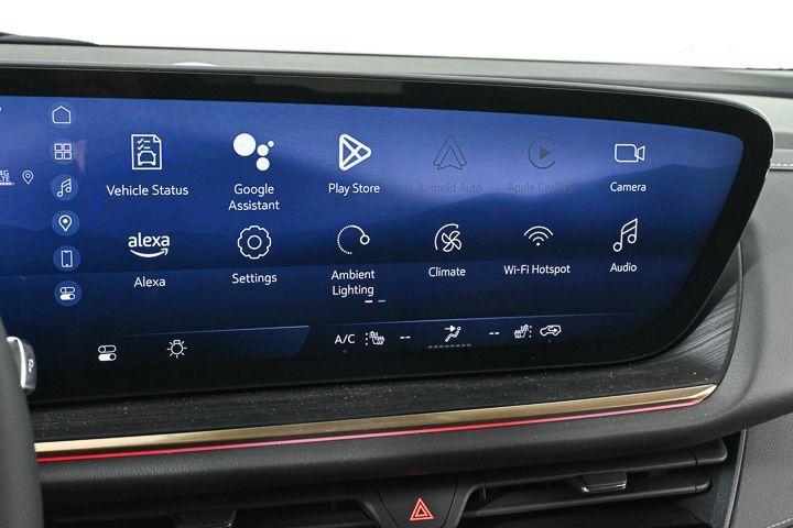 new 2025 Buick Envision car, priced at $43,670