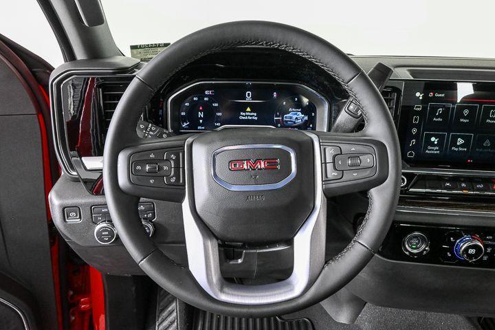 new 2024 GMC Sierra 1500 car, priced at $48,235