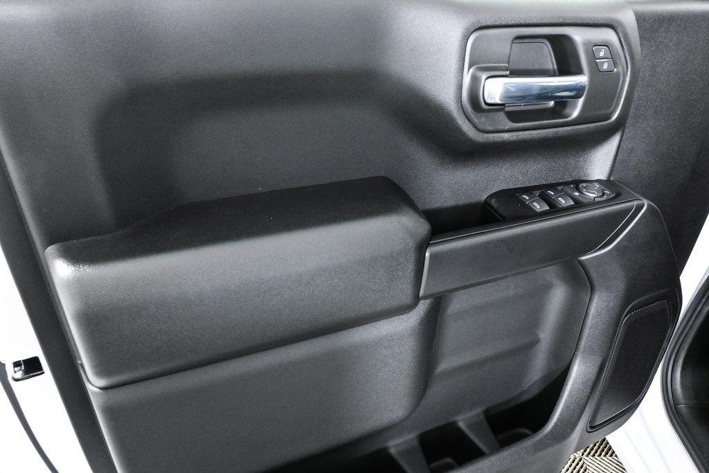 new 2025 GMC Sierra 1500 car, priced at $39,530