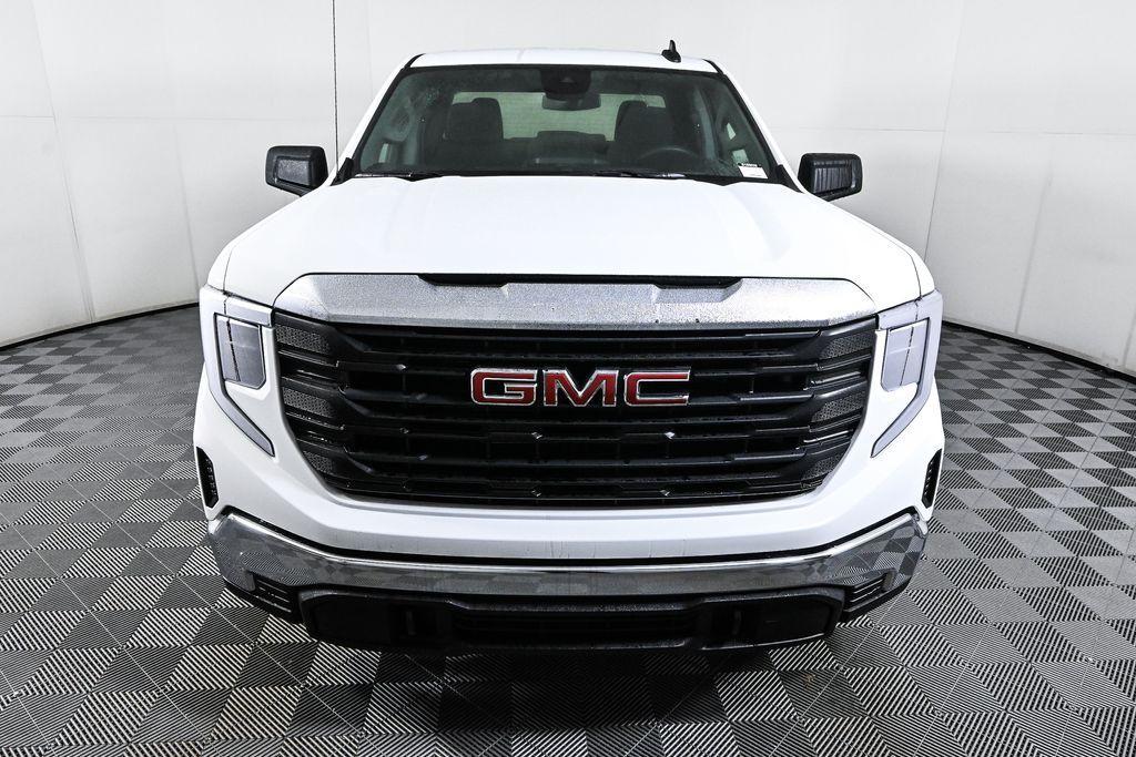 new 2025 GMC Sierra 1500 car, priced at $39,530