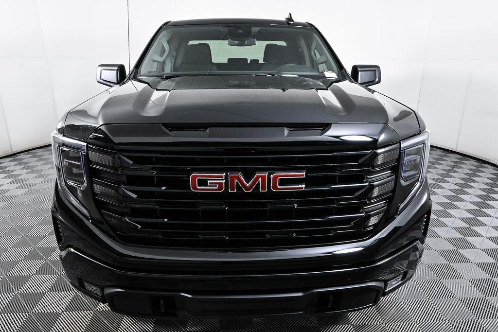 new 2025 GMC Sierra 1500 car, priced at $52,825