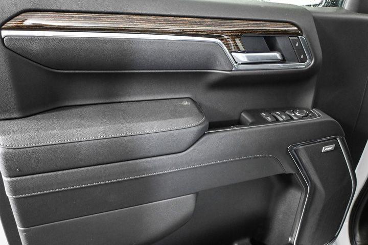 new 2025 GMC Sierra 1500 car, priced at $71,168