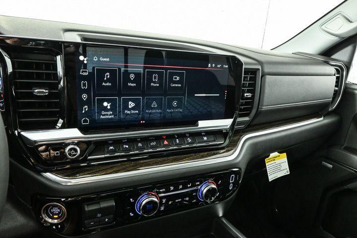 new 2025 GMC Sierra 1500 car, priced at $71,168