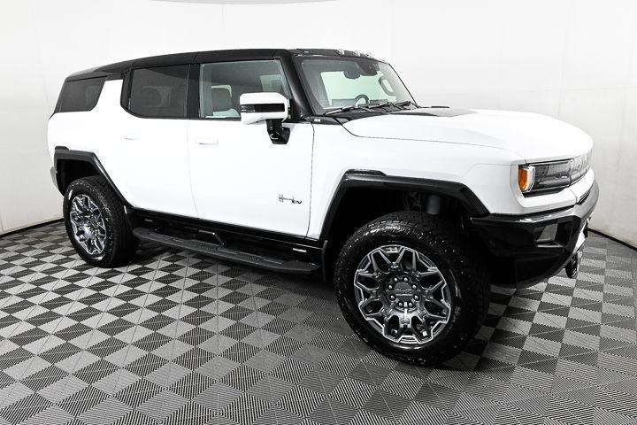 new 2025 GMC HUMMER EV car, priced at $109,785