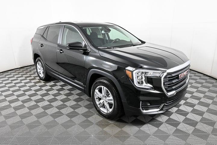 new 2024 GMC Terrain car, priced at $22,090