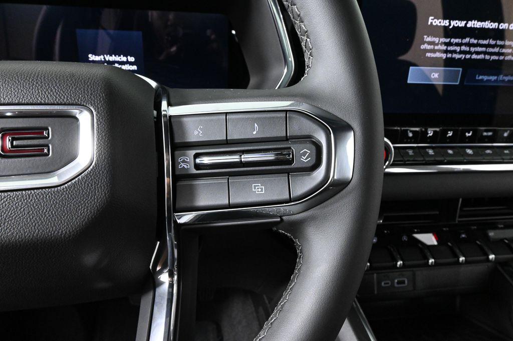new 2025 GMC Canyon car, priced at $44,245