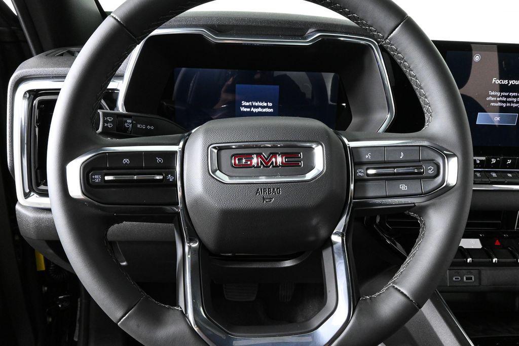 new 2025 GMC Canyon car, priced at $44,245
