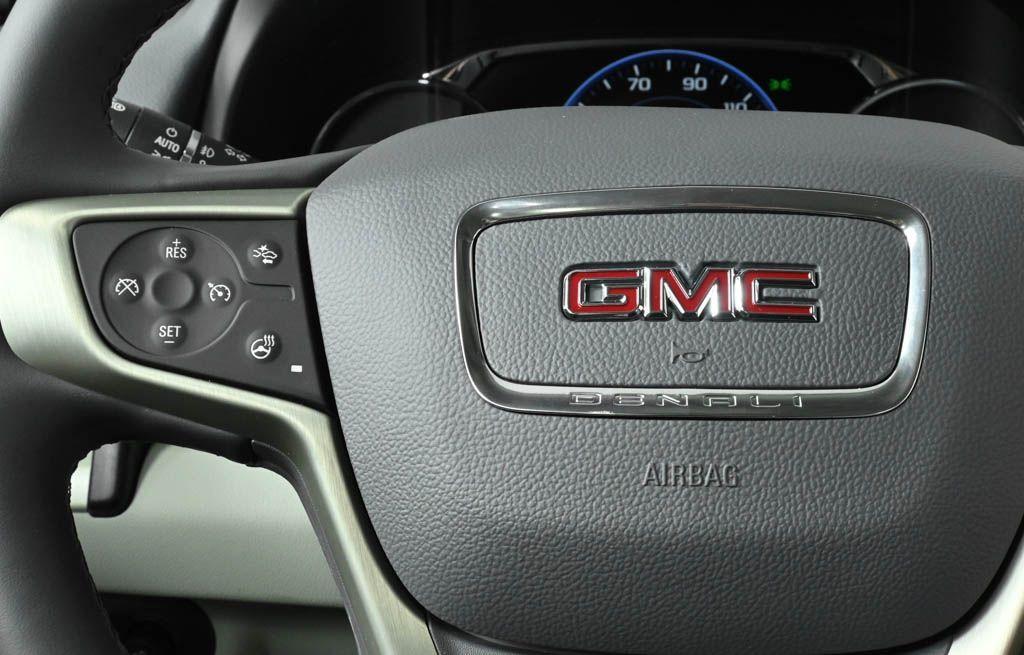 new 2024 GMC Terrain car, priced at $35,725