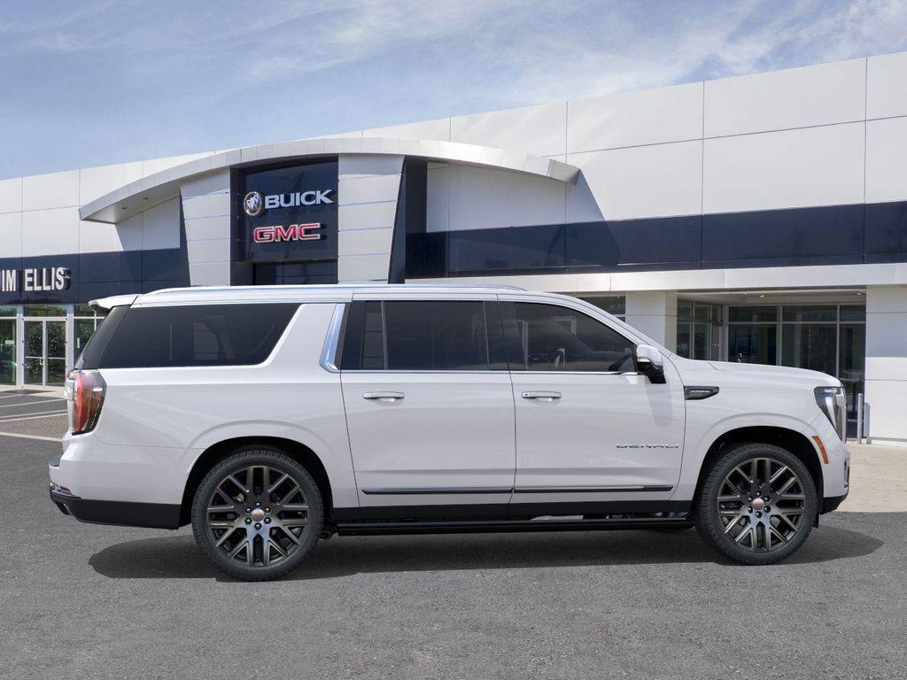 new 2025 GMC Yukon XL car, priced at $114,924