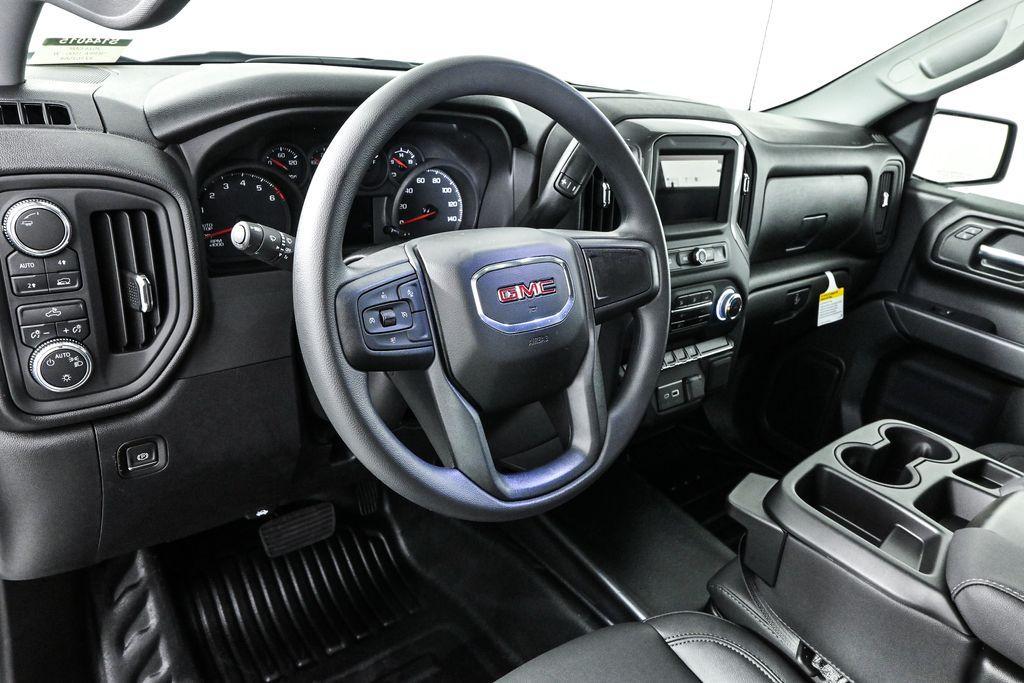 new 2024 GMC Sierra 1500 car, priced at $41,980