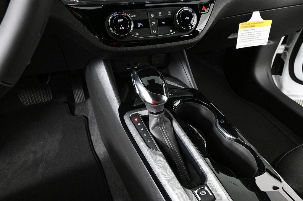 new 2025 Buick Envista car, priced at $29,075