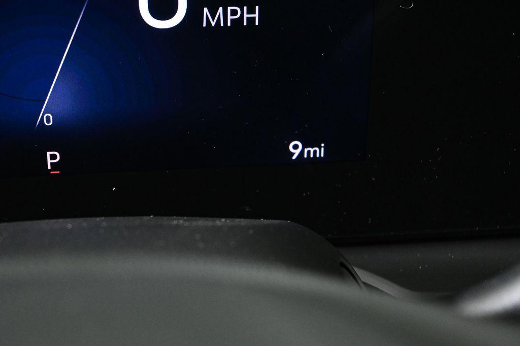new 2025 Buick Envista car, priced at $29,075