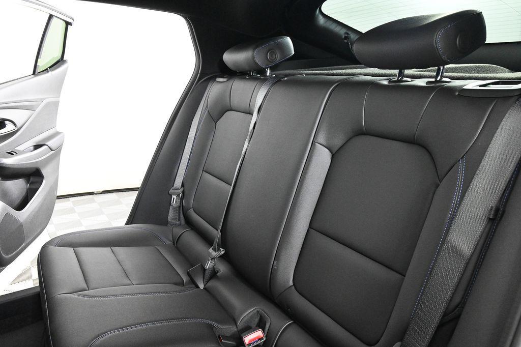 new 2025 Buick Envista car, priced at $29,075