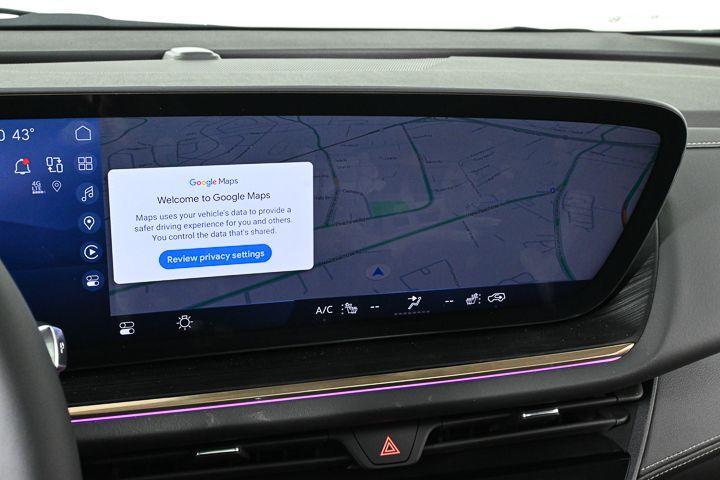 new 2025 Buick Envision car, priced at $46,509